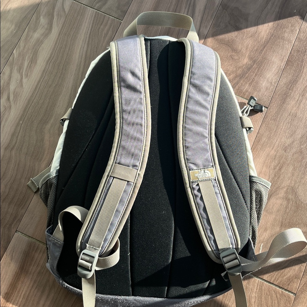 The North Face Isabella Gray and White Backpack - Picture 5 of 6